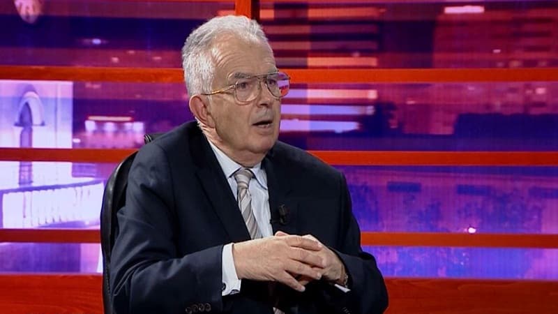 Vdes ish-zëvendëskryeministri i Shqipërisë Bashkim Kopliku, i prekur me COVID-19