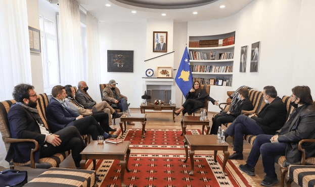 Dumoshi: Teatri Kombëtar i Kosovës, ndër institucionet më të rëndësishme të kulturës