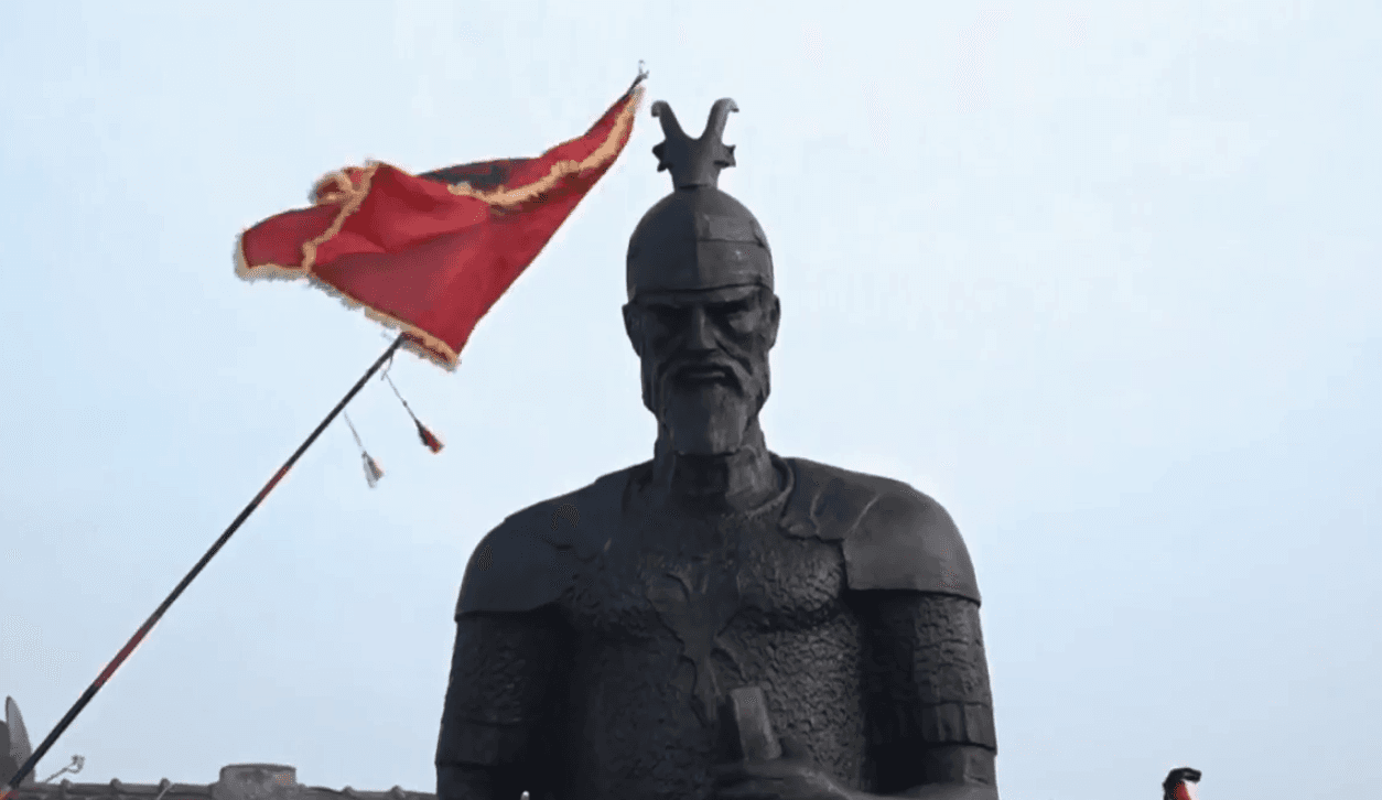 Sot, ditëlindja e Gjergj Kastriot - Skënderbeut