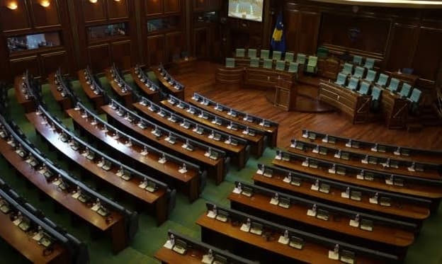 Kush po bëhet deputet me 713 vota e kush me 973 ?