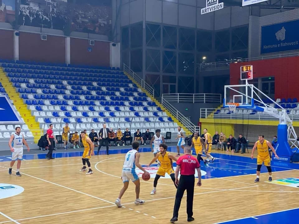 Rahoveci triumfon në derbi, mposht Yllin