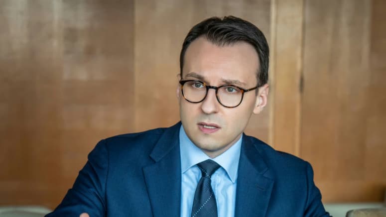 Petkoviq: "Kurti t'i ruajë nervat, Vuçiq do t'i mbrojë serbët"