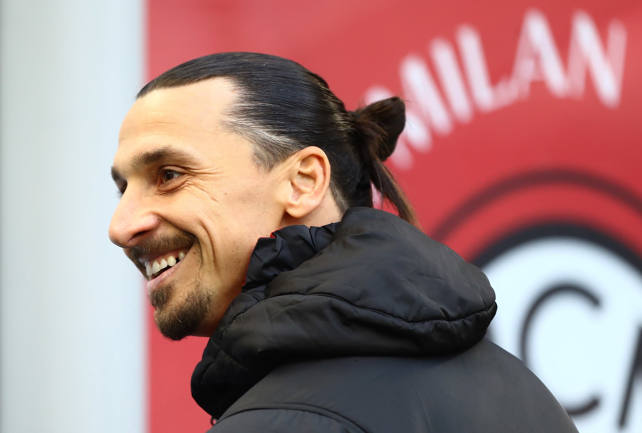 Ekskluzive: Zlatan Ibrahimoviq arrin në Prishtinë (VIDEO)