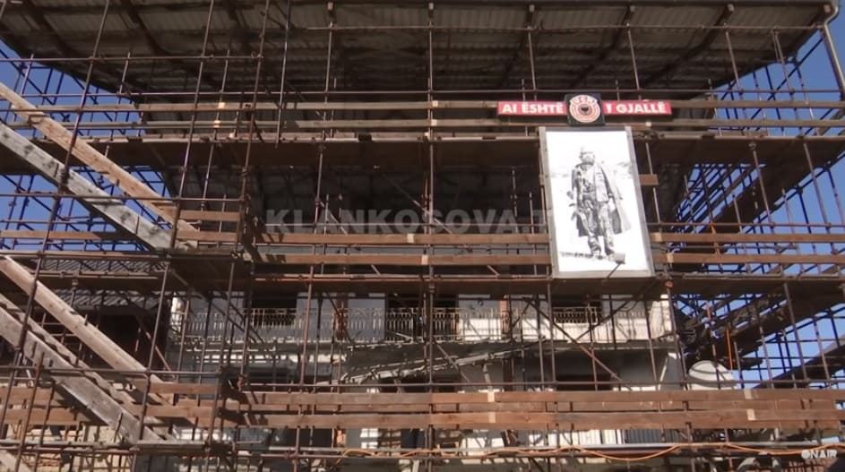 Themelohet komiteti për kompleksin e Jasharajve, i prin Kurti (VIDEO)