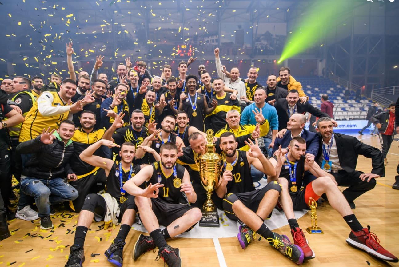Peja mposht Vëllaznimin, përmbyll sezonin me fitore