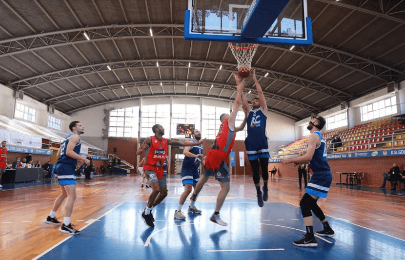 Tjetër finale në Artmotion: Drita kërkon rikthimin në elitën e basketbollit, Istogu barazimin e serisë