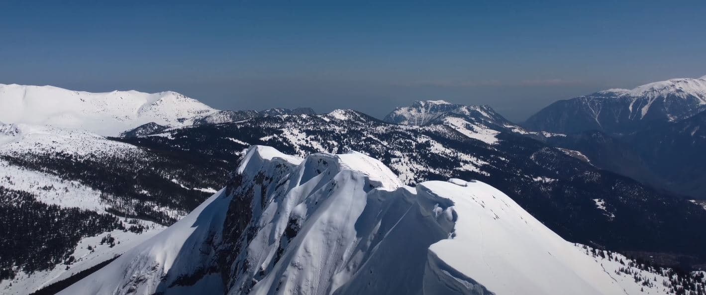 Bukuritë e Kosovës në objektivin e kamerës së fotografit Miles McClain (VIDEO)