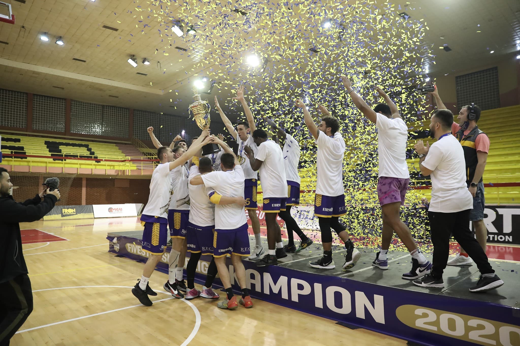 Ylli shpallet kampion