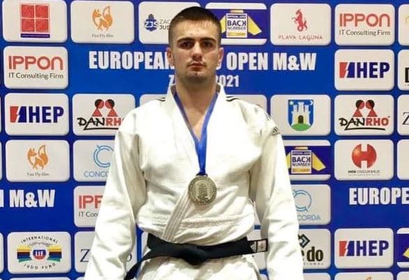 Xhudisti Shpat Zekaj merr medaljen e argjendtë në "European Open"