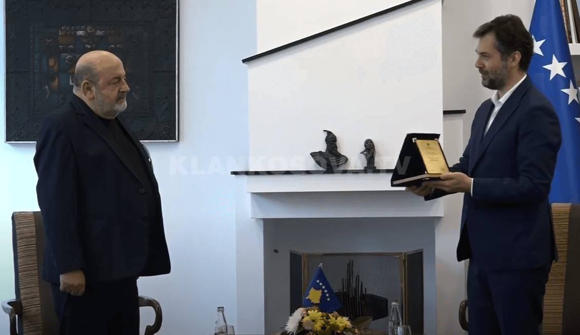 Enver Petrovci nderohet për veprën jetësore (VIDEO)