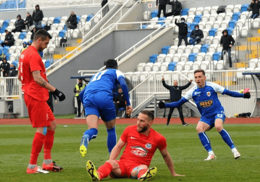 Prishtina dhe Ballkani luajnë ndeshjet e radhës në luftën për titull Kampion!