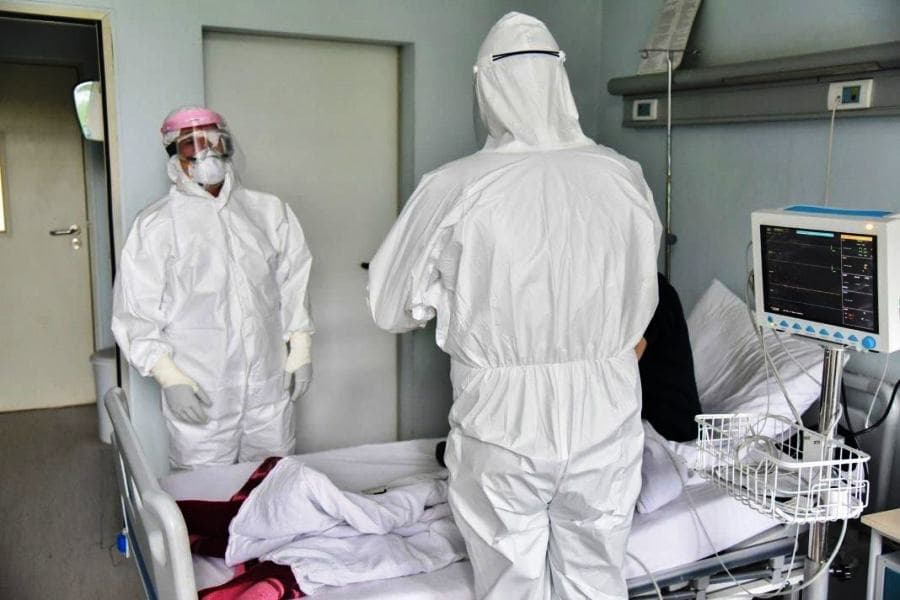 ShSKUK: 214 pacientë në trajtim nga COVID-19