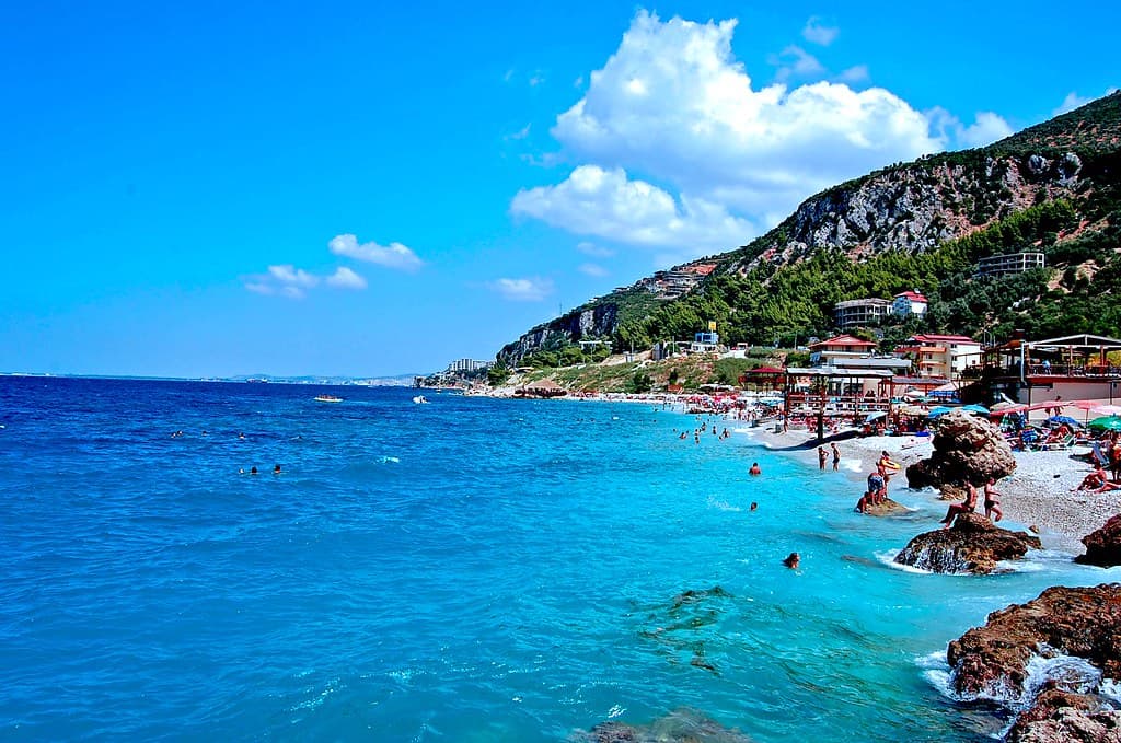 Vlora, qarku i parë “COVID free” në Shqipëri