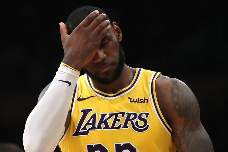 LA...mtumirë, Lakers! Kampionët eliminohen në rundin e parë (VIDEO)