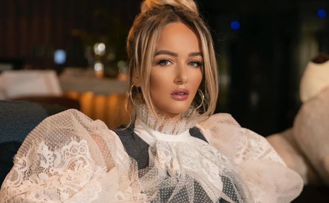 Adriana Matoshi numëron bekimet nga Zoti