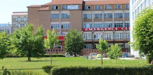 1,165 pacientë të shtrirë në QKUK dhe spitalet e përgjithshme, 63 në kujdesin intensiv