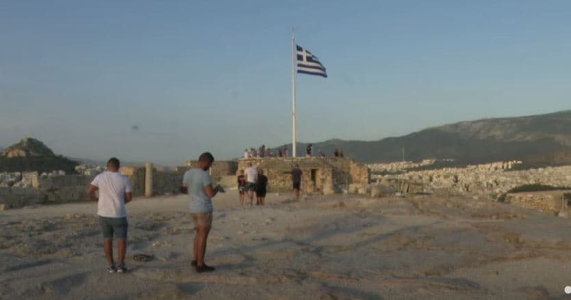 Vështrim i rrallë në Akropol (VIDEO)