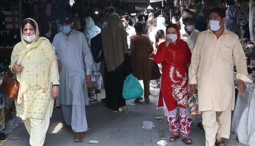 Pakistani regjistron numrin më të ulët të rasteve me COVID-19 që nga muaji mars
