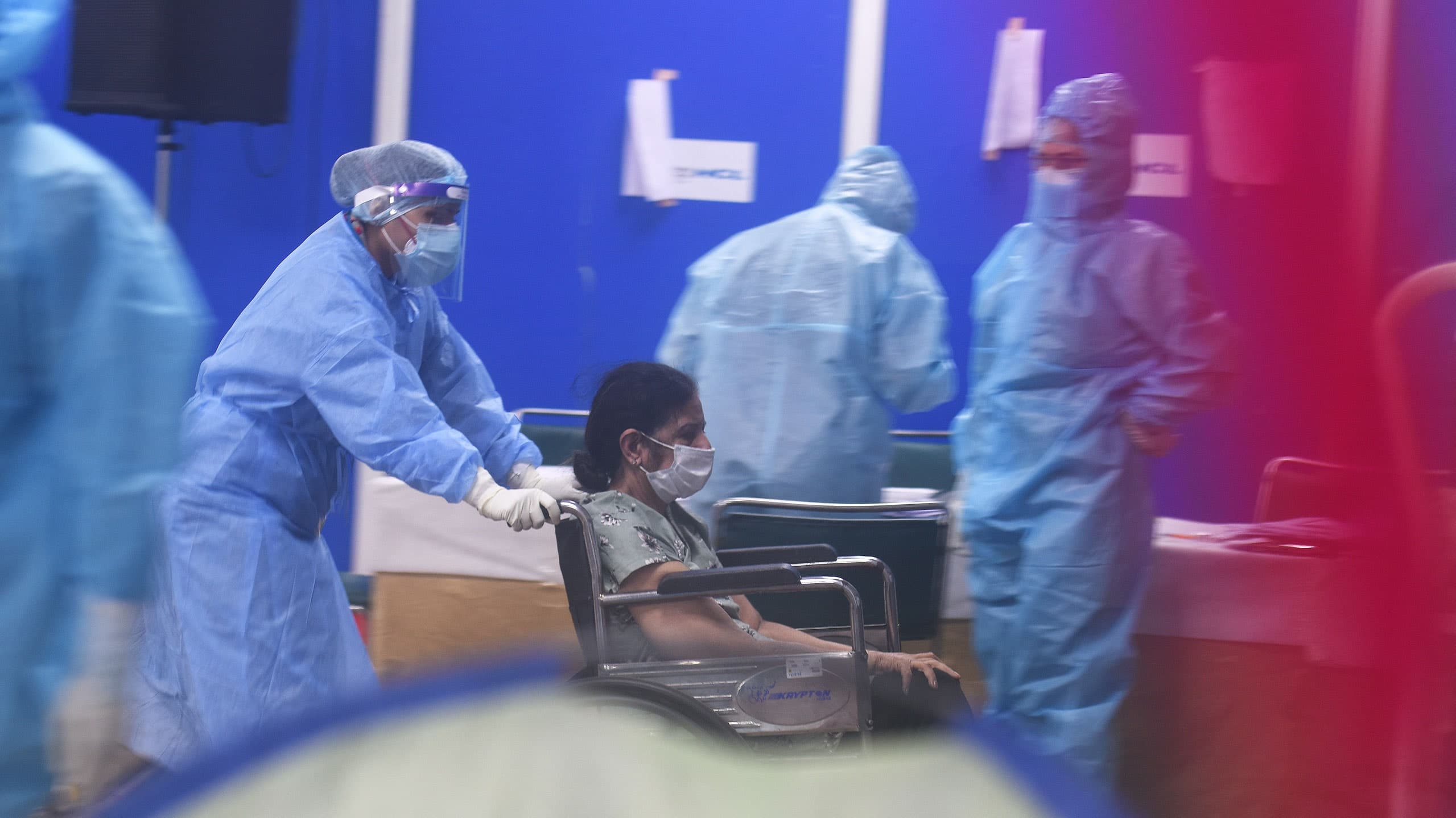 Studim: Vaksina kundër COVID-19 Pfizer ka efikasitet më të ulët ndaj variantit Delta