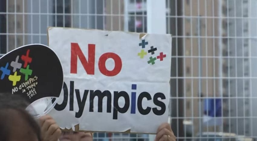 Protesta të vogla kundër Olimpiadës në qendër të Tokios (VIDEO)