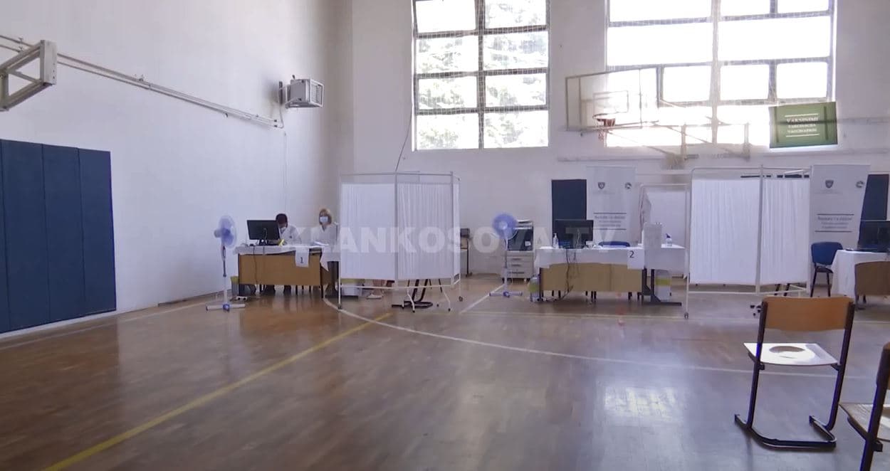 Viti, vazhdon vaksinimi i së premtes (VIDEO)