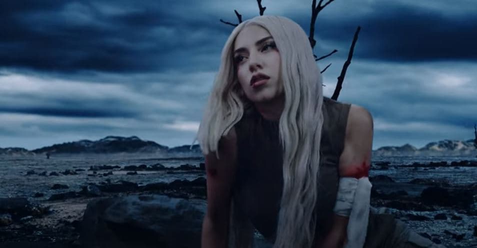 Ava Max publikon “Everytime I cry” (VIDEO)