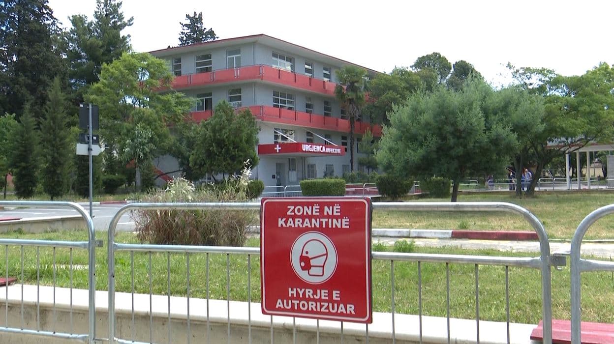 Dy viktima dhe 768 raste të reja me COVID-19 në Shqipëri