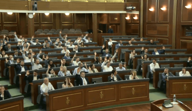 Themelohet Opera e Kosovës