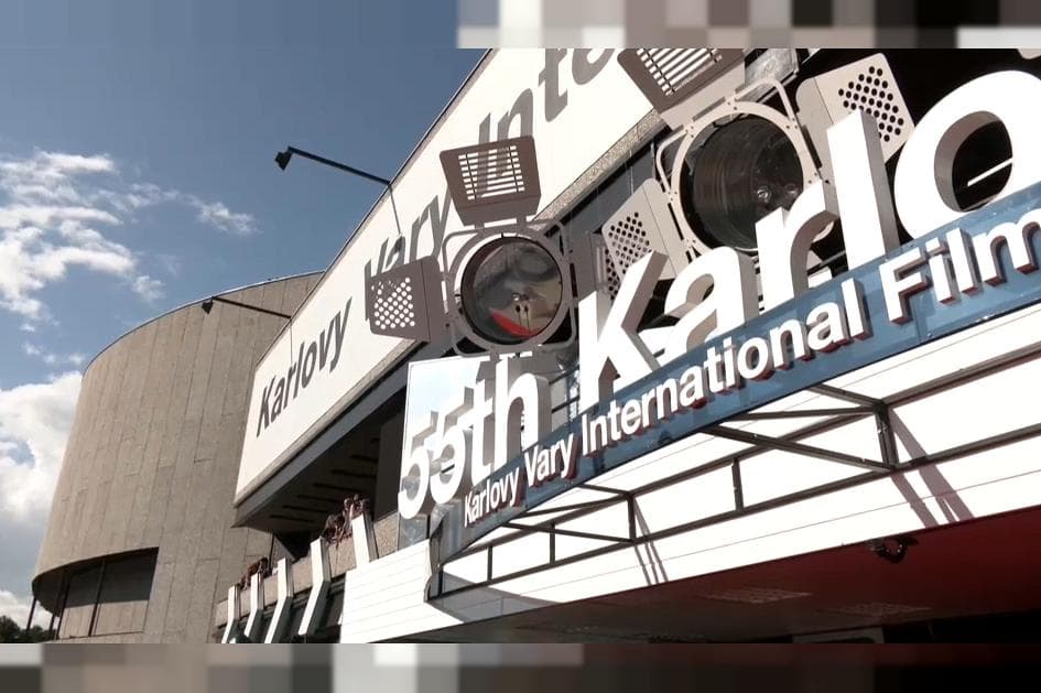 Festivali ndërkombëtar Karlovy Vary hapet me filmin për atletin çek