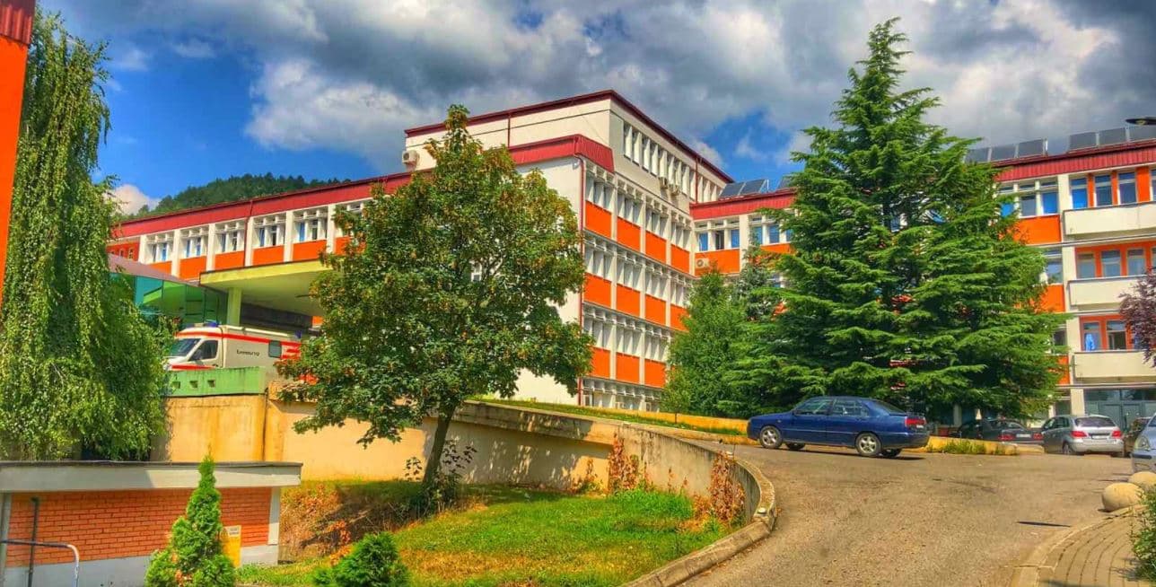 Pesë pacientë janë pranuar gjatë 24 orëve të fundit në Spitalin e Pejës, gjithsej 72 po trajtohen
