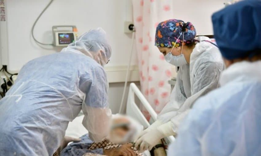 ShSKUK: 320 pacientë po marrin trajtim mjekësor nga COVID-19