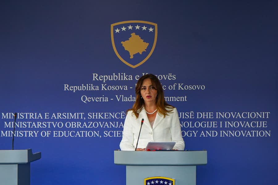 Nesër nis viti i ri shkollor, Nagavci: Mbi 90 përqind e mësimdhënësve janë vaksinuar
