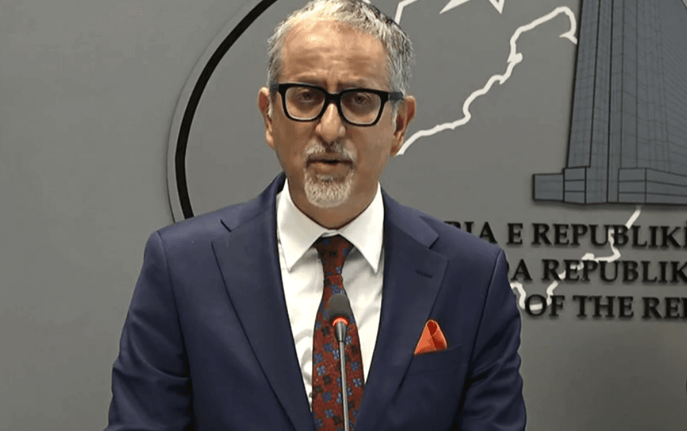 Vitia: Zyrtarët shtetërorë s'mund të shkojnë në punë pa u vaksinuar nga 13 shtatori