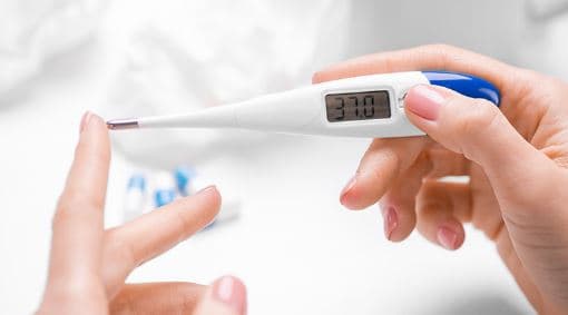 Mësoni se sa është temperatura mesatare trupore dhe kur duhet të shqetësoheni