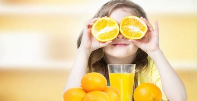 A mund të ndihmojë lëngu i portokallit në reduktimin e inflamacionit? Ja çfarë duhet të dini