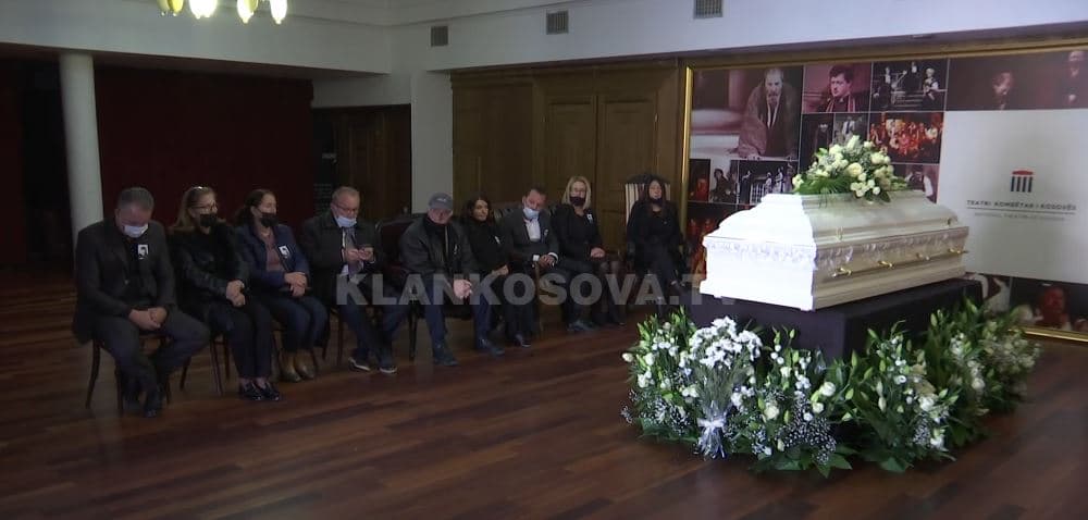 Varroset regjisorja Burbuqe Berisha (VIDEO)