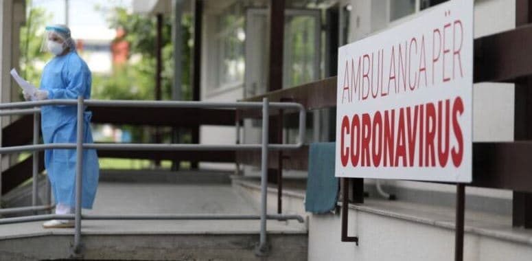 Katër të vdekur dhe 12 të infektuar me COVID-19 në Kosovë