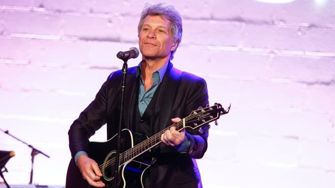 Bon Jovi infektohet me COVID-19, e anulon një koncert në Miami