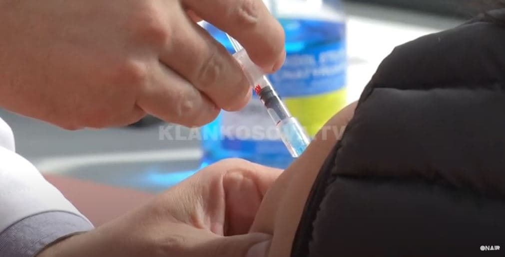 Bien rastet, humbet interesimi për vaksinim (VIDEO)