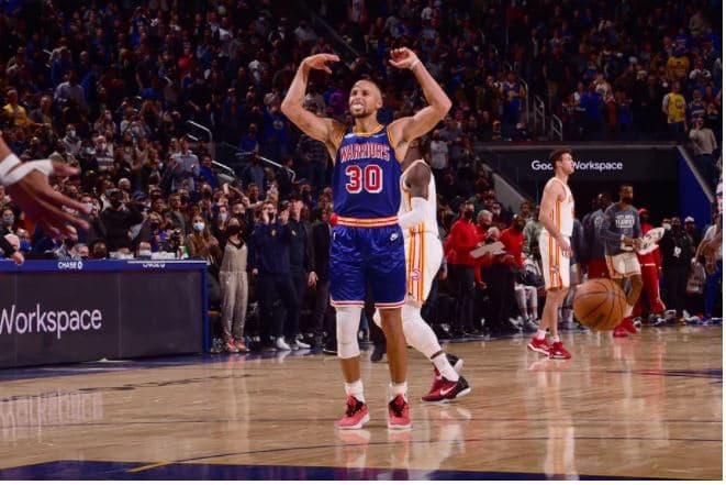 Curry shënon 50 pikë në fitoren e Golden State Warriors