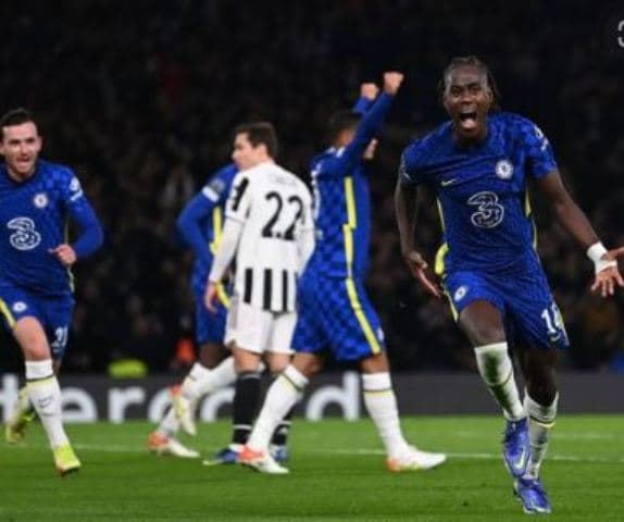 Chelsea e “çmonton” Juventusin