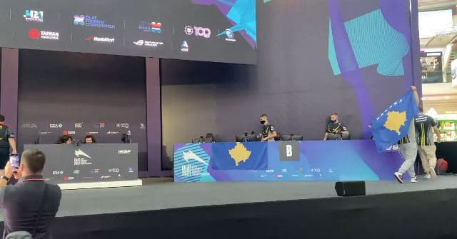 Kosova në çerekfinale të Kampionatit Botëror në sportet elektronike (VIDEO)
