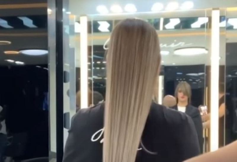 10 transformimet më mahnitëse të flokëve (VIDEO)