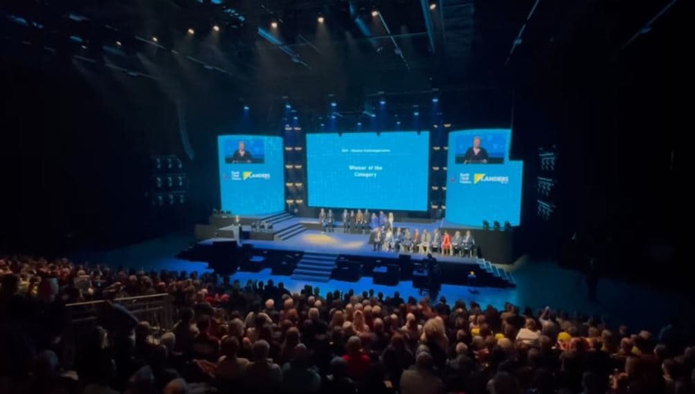 Kori Siparantum bën historinë, rrëmben çmim në Belgjikë (VIDEO)