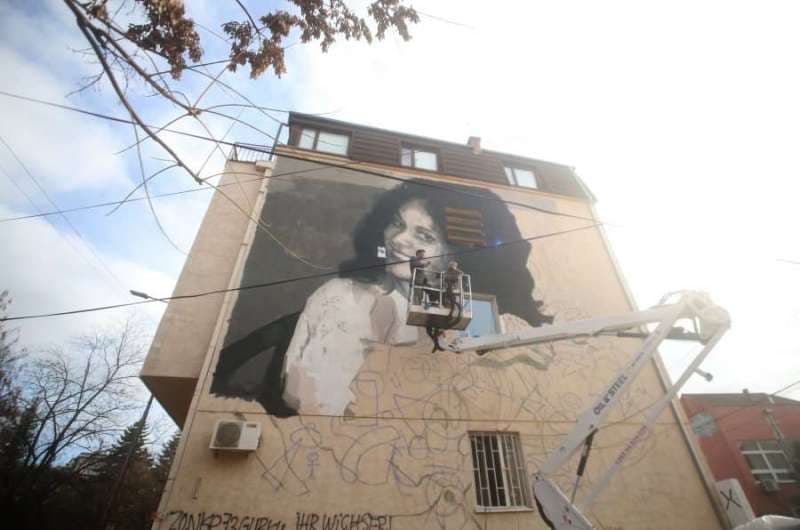 Nesër bëhet inaugurimi i muralit “Nexhmije Pagarusha” (FOTO)