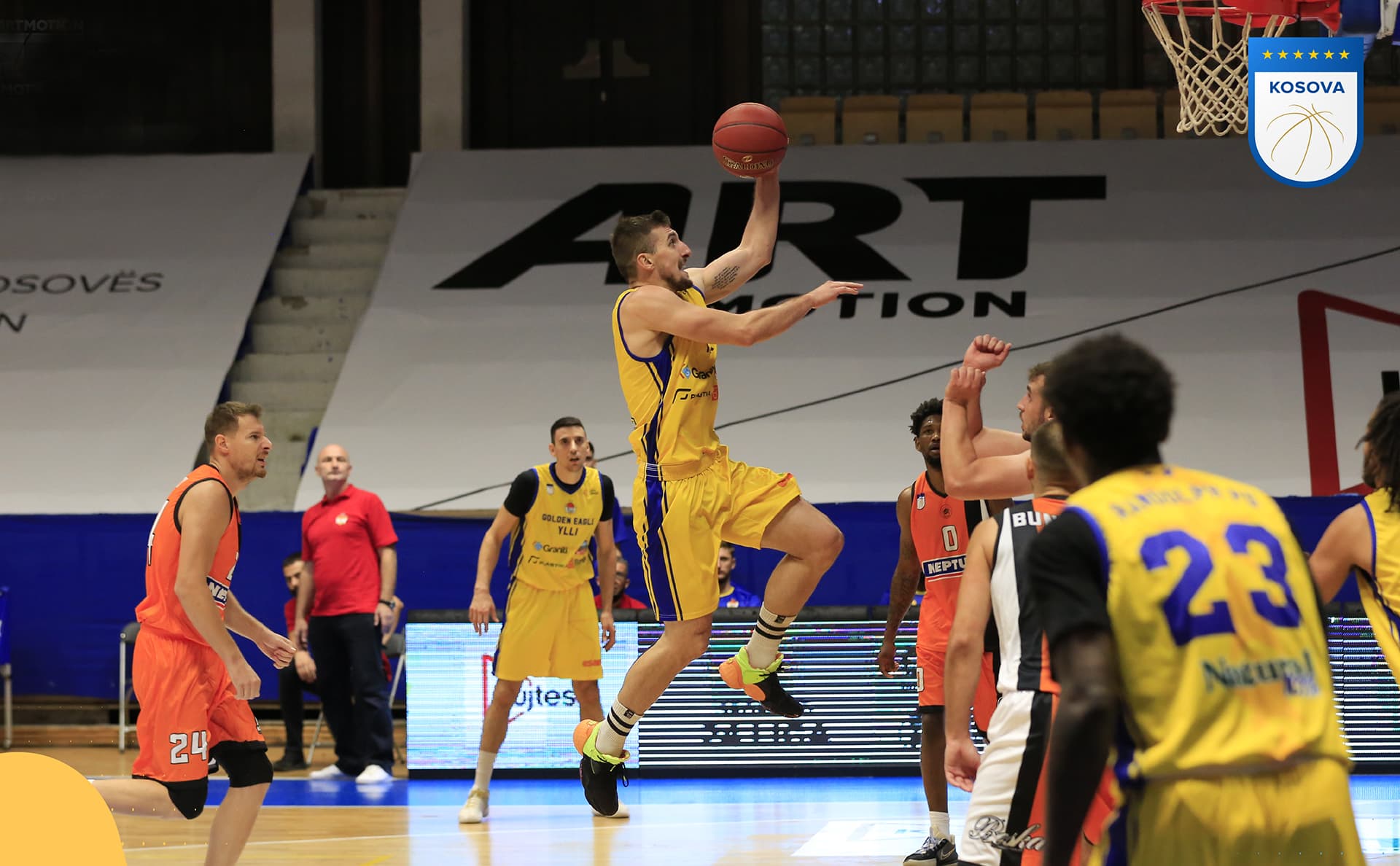 Super ndeshje në Therandë, Ylli përball Prizrenit