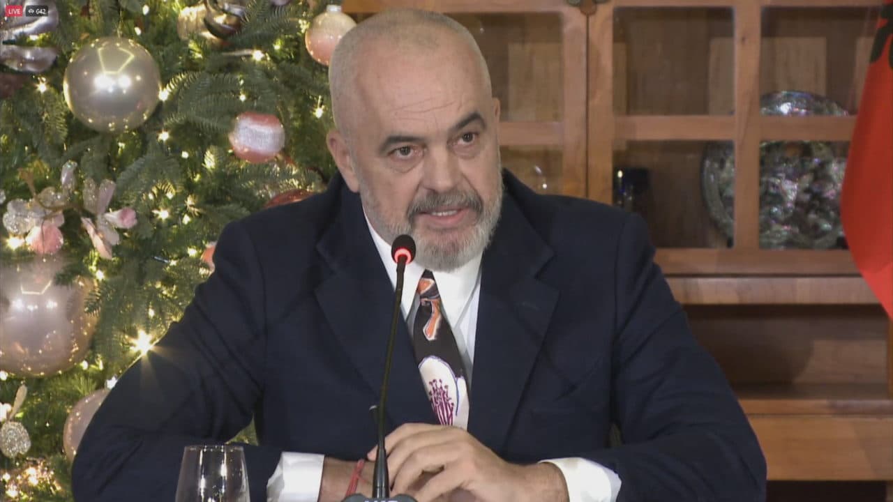 Protesta e qytetarëve, Rama: Më alarmon cenimi direkt i dinjitetit tonë si komb