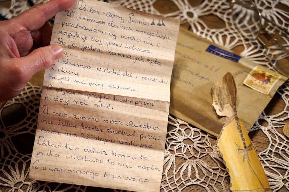 Gruaja lituaneze, pranon një letër që i ishte shkruar 50 vjet më parë (FOTO)
