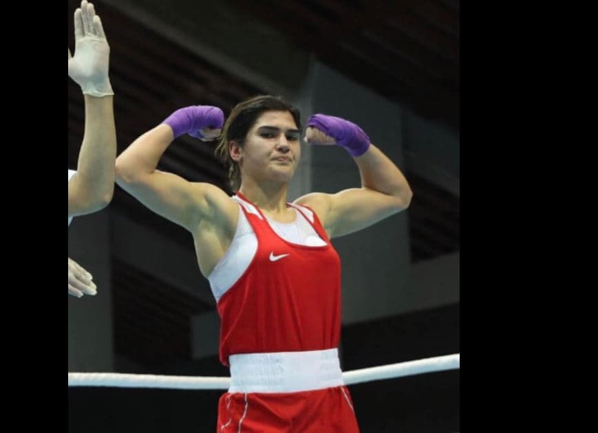Donjeta Sadiku në ring kundër boksierës nga Serbia