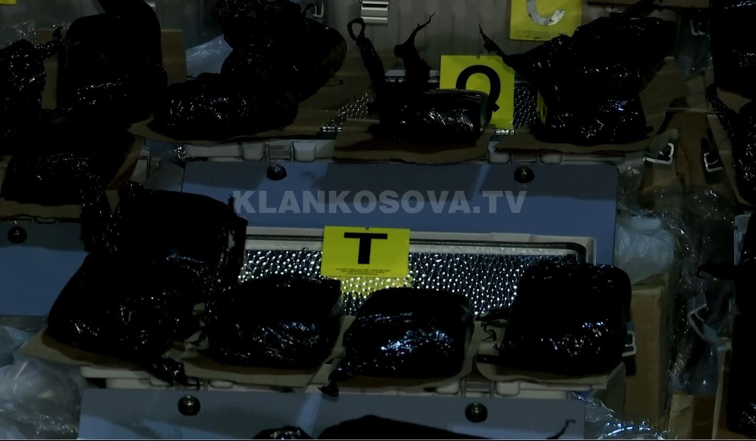 Detaje për 83 kilogramët e heroinës që u gjetën në kufi (VIDEO)